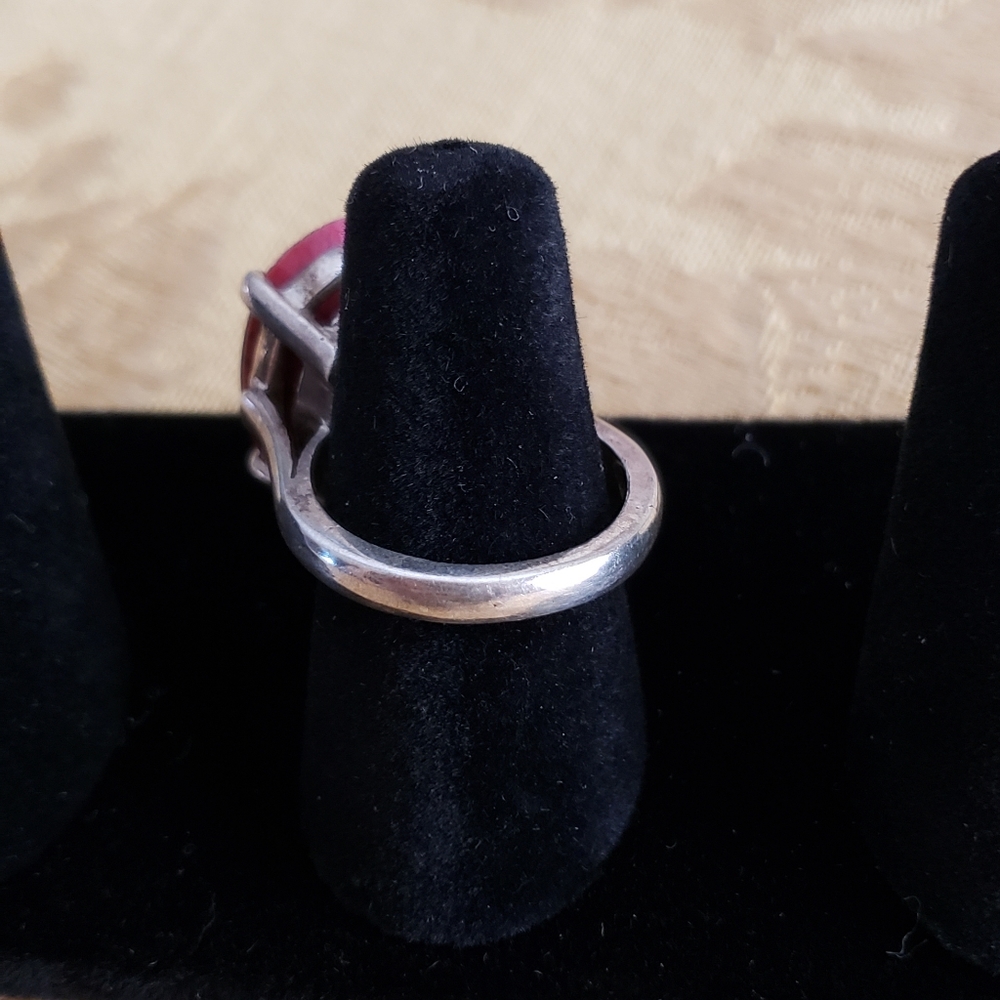 Estate 30 Ct. Genuine Ruby Ring - image 3